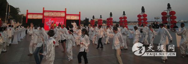 ��־ǿ������ȭ