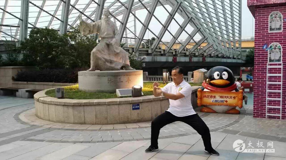 QQͼƬ20150707204332.jpg