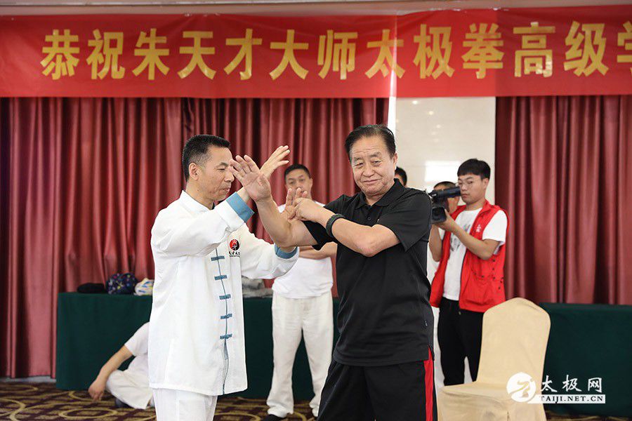 123159c1e464m58wy352wo.jpg