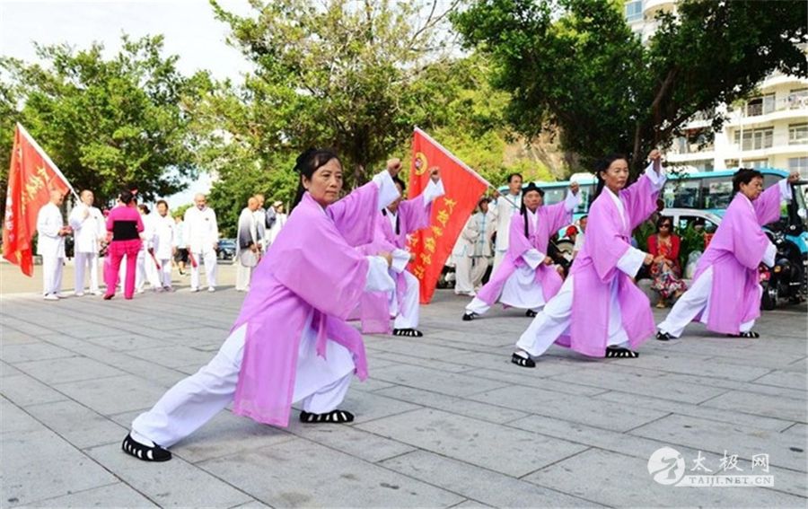 1d820bd14e4e4eb28a1b498591a3c610 - .jpg