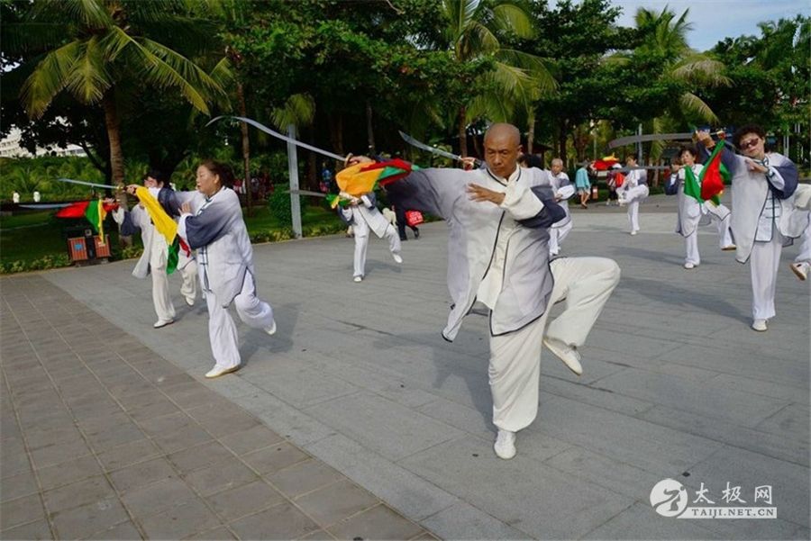 4d2187cdec6145d19d0c1e235aefd602 - .jpg