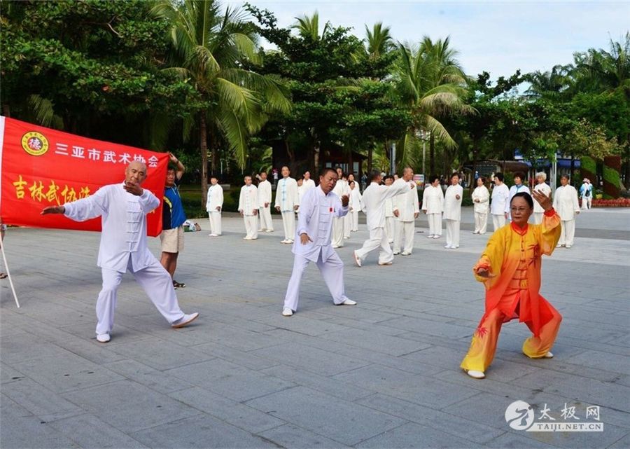 b96ed495712140d0bb2b8bd6b0978593_ - .jpg