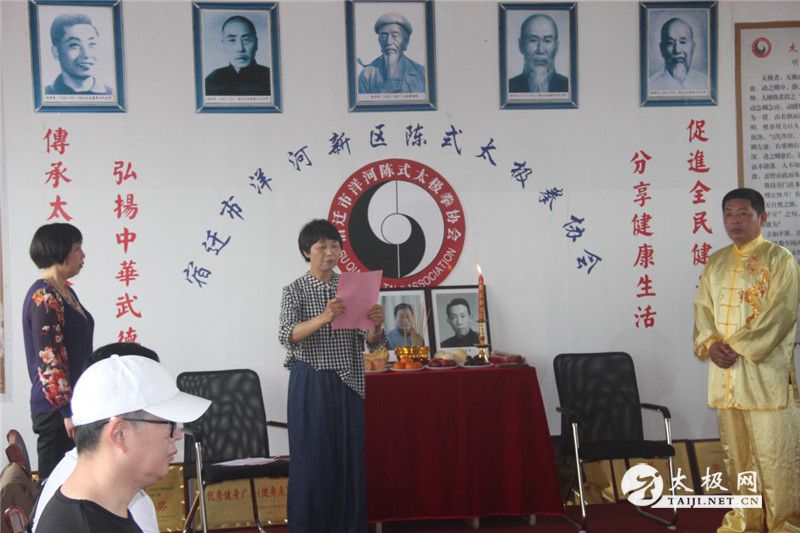 094515comzu5hohyhmm8hu.jpg