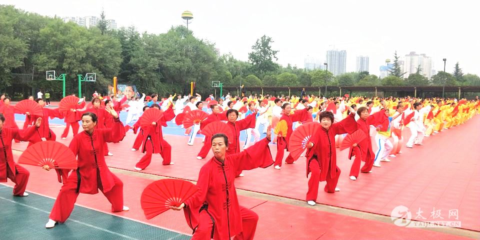 05.jpg