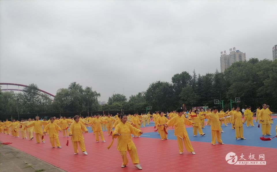 06.jpg