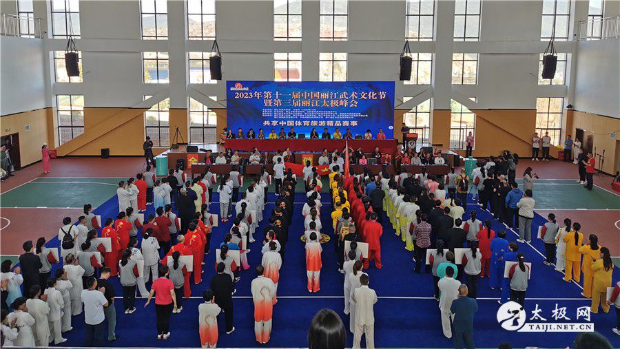 155643w945acn1nkmamuxf.jpg