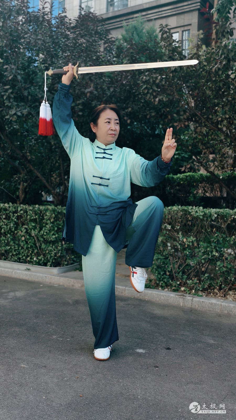 900.jpg