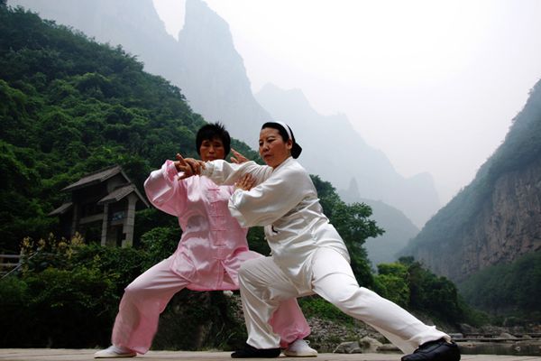 л֮áվ̫̽̨̫ɽ