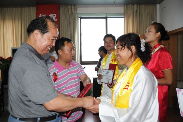 ʯ�������л�̫��ȭ���㴫����