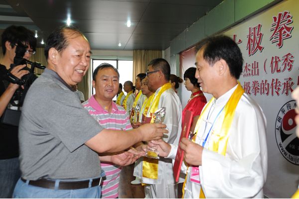 ���������л�̫��ȭ�ܳ�������