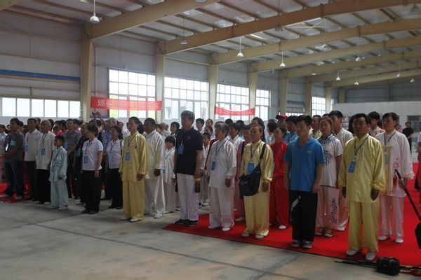 ����ʡ������λ����·��������פ�������