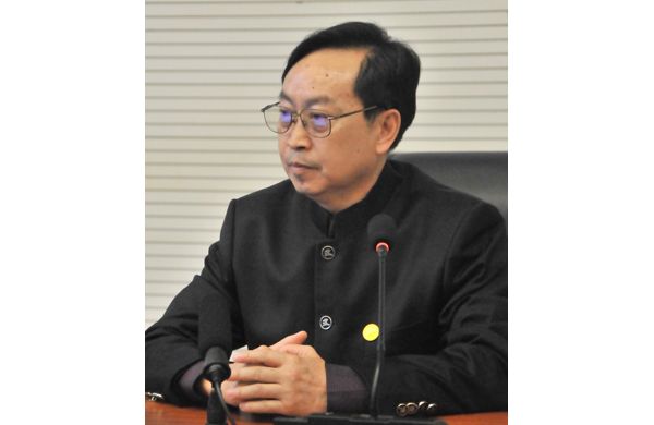 �����䣺�������ű������о���״