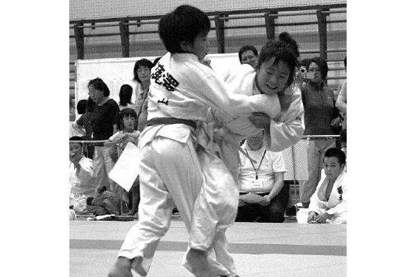 ���ձ������������������ѵ��ȫ״��