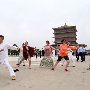 ̫ϡ٤ ̫ȭԴ٤֮Яֹ衱