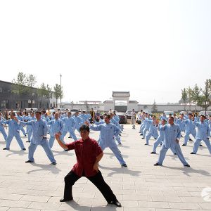 ���غ�ʽ̫��ȭѧԺ��չս�����ֻ����