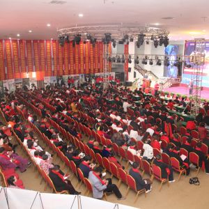 ̫ ѰԲ̫Ρİȭ̫ʥӢۻ