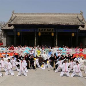 ��Ѱ��̫��������������̫��ȭչʾ�����ٰ�  500����ȭ�ѹ���ʢ��