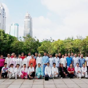 �Ϻ���ʽ̫��ȭѧϰ��������9�½������չ ��ѩ����ʦ������ȭ