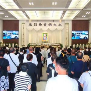 ̫�����裬������......