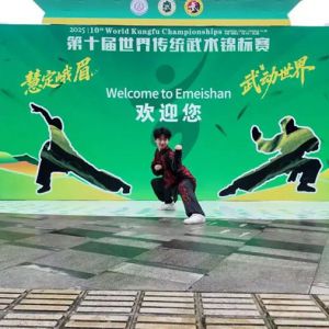 Ƹ4ѡڵʮ紫ͳն8齱