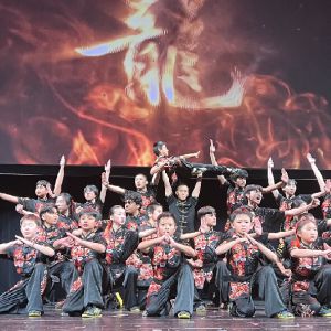 �����Ĵ��ˡ�����˹̹����ѧ����